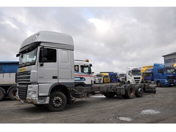 Cab chassis truck DAF 105 410T 6X2: picture 1