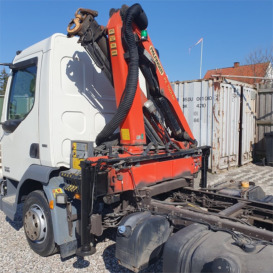 DAF 45.180 - Cab chassis truck, Crane truck: picture 3