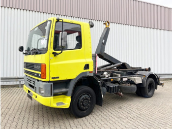 DAF 65.210 4x4 65.210 4x4 Autom./Dachluke - Hook lift truck: picture 1