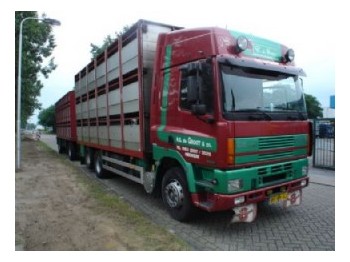 Box truck for transportation of animals DAF 85 330: picture 1