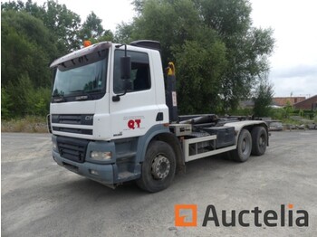 Container transporter/ Swap body truck DAF AT85XE: picture 1