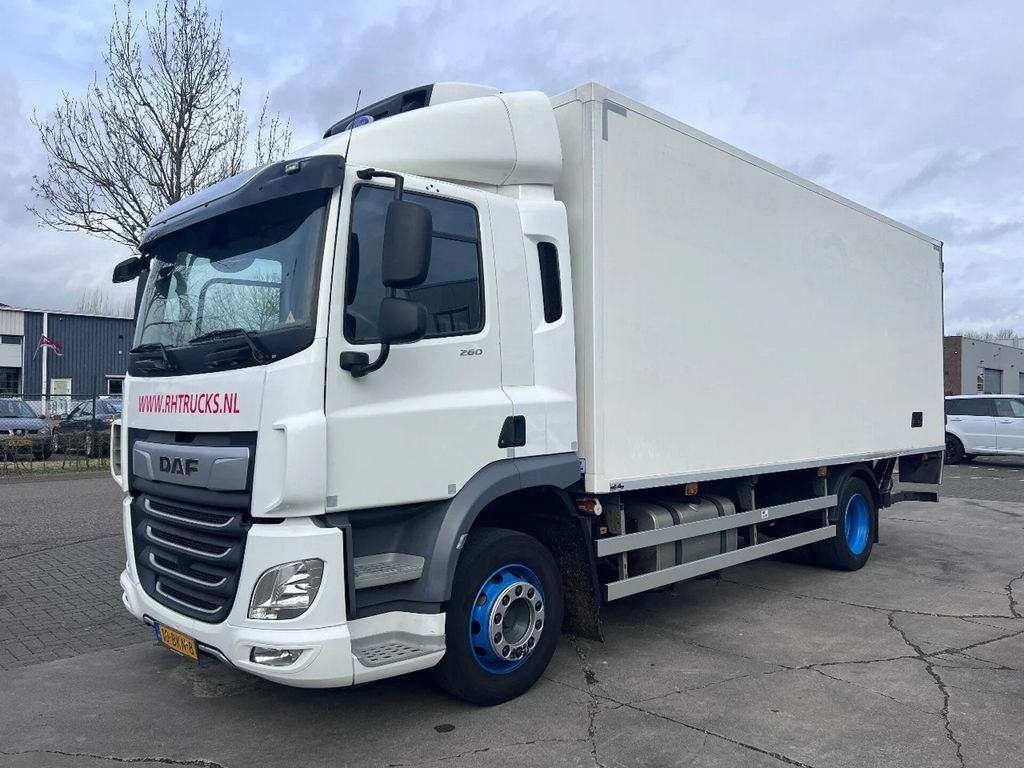 DAF CF 260 4X2 EURO 6 CARRIER SUPRA 450 NORDIC + DHO  - Refrigerator truck: picture 1