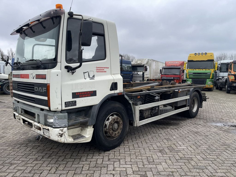 DAF CF 75.290 Chassis Hook system - Cab chassis truck: picture 3