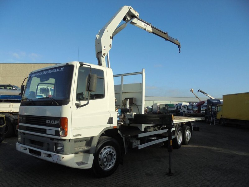 DAF CF 75.300 ATI + Euro 2 + Manual + PM 022 CRANE - Crane truck: picture 1