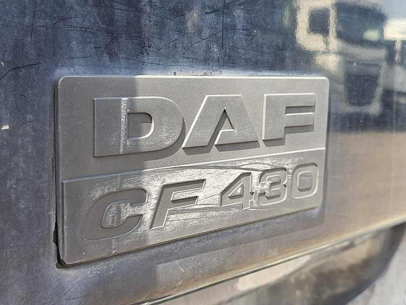 Tipper DAF CF 85.430 6x4 manual: picture 16