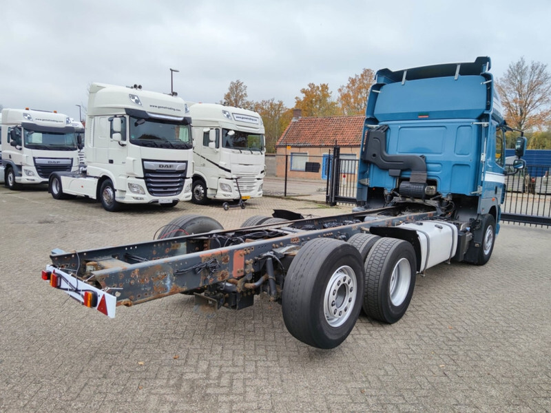 DAF FAN CF85.460 6x2/4 SpaceCab Euro5 - Chassis Cabine - SteeringAxle - Rockinger (V534) - Cab chassis truck: picture 3
