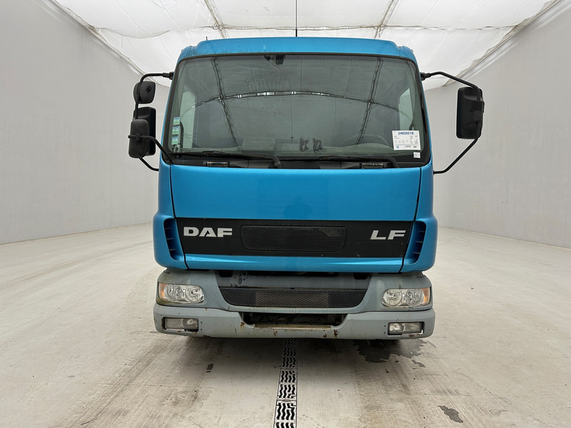DAF LF45.12 - Autotransporter truck: picture 2