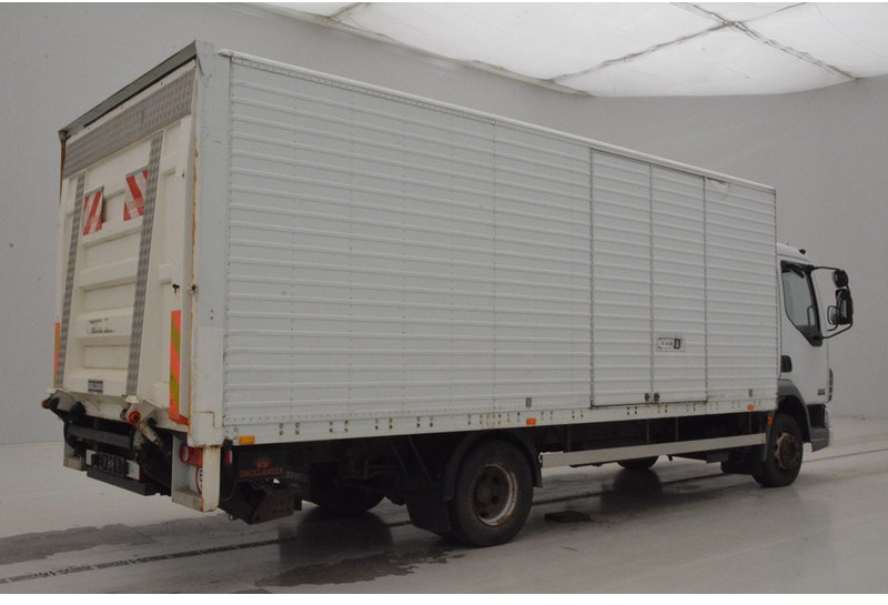 Box truck DAF LF45.180: picture 4
