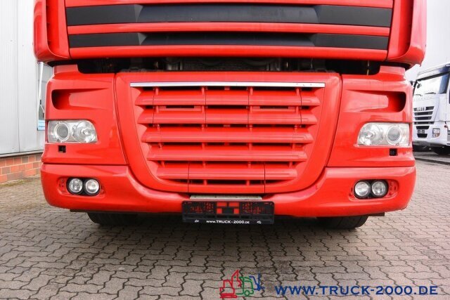 DAF XF105.460 Spezial Baumaschinen Trecker - Autotransporter truck: picture 5
