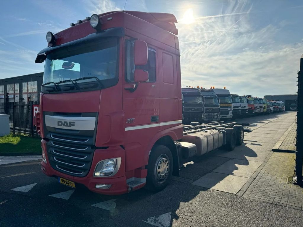 DAF XF 410 6X2 EURO 6 CHASSIS  - Cab chassis truck: picture 3