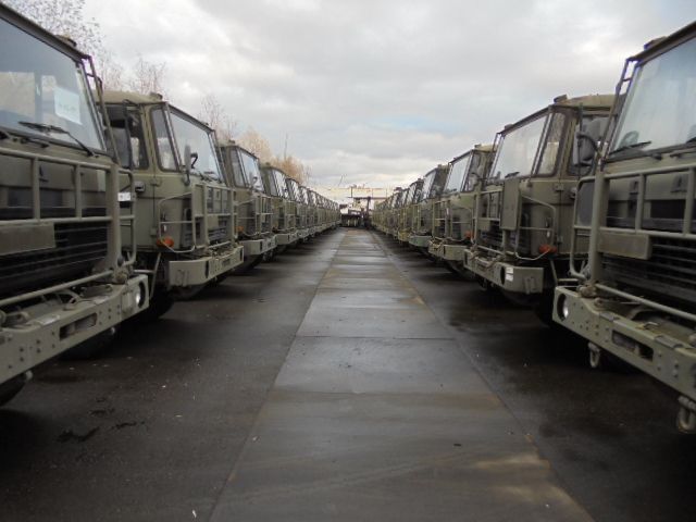 DAF YA 4X4 ARMY TRUCKS FOR SALE - Dropside/ Flatbed truck: picture 3