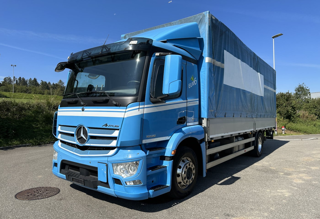 (D) 2015 MB-Antos 1835 4×2 Blache HB - Curtainsider truck: picture 1