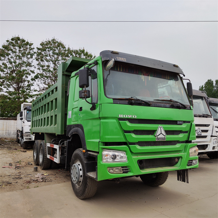 HOWO 6x4 380hp-Green-Tipper - Tipper: picture 1