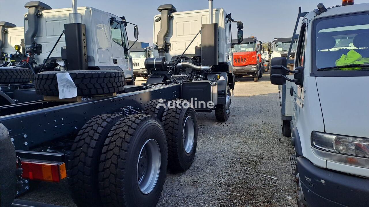 IVECO ASTRA HD9 66.42 HEAVY DUTY CHASSIS CAB 6x6 - Cab chassis truck: picture 2