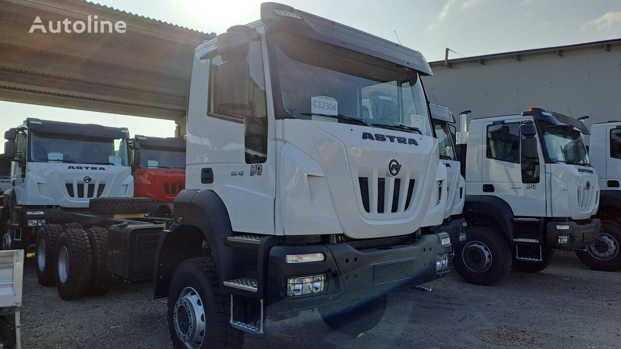 IVECO ASTRA HD9 66.42 HEAVY DUTY CHASSIS CAB 6x6 - Cab chassis truck: picture 1