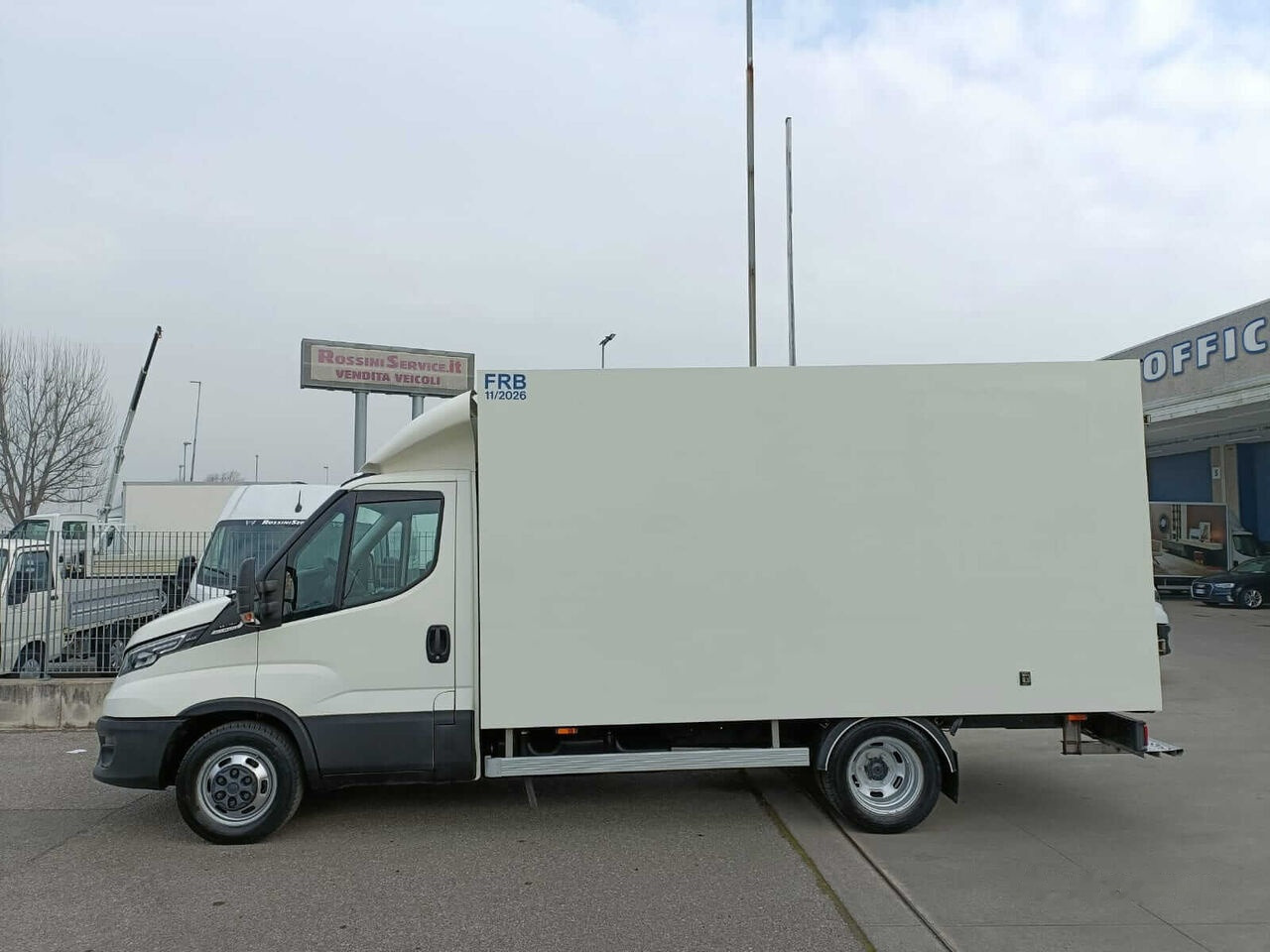 IVECO DAILY 35C18HA8P - Refrigerator truck: picture 4