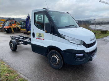 Cab chassis truck IVECO Daily