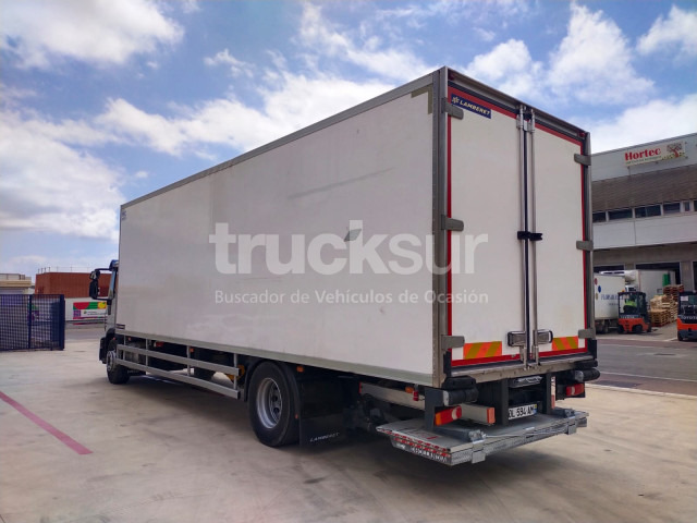 IVECO EUROCARGO 180.320 - Refrigerator truck: picture 4