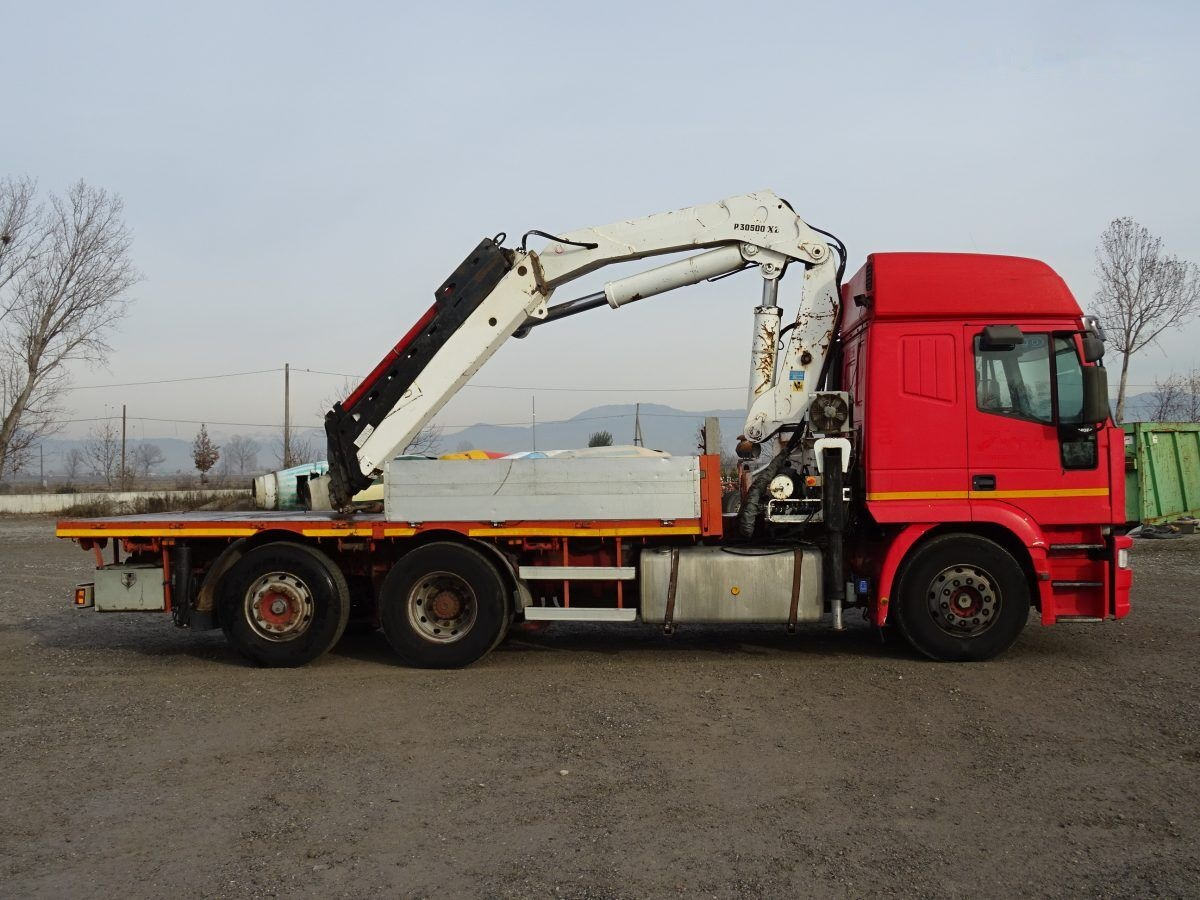 IVECO EUROSTAR 240E42 - Dropside/ Flatbed truck, Crane truck: picture 4