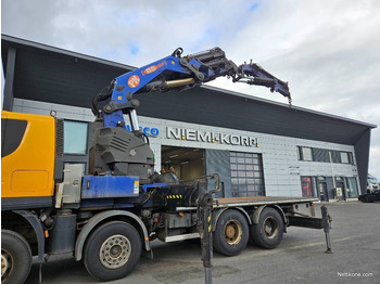 Dropside/ Flatbed truck IVECO Trakker