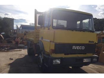 Tipper Iveco 175-24: picture 1