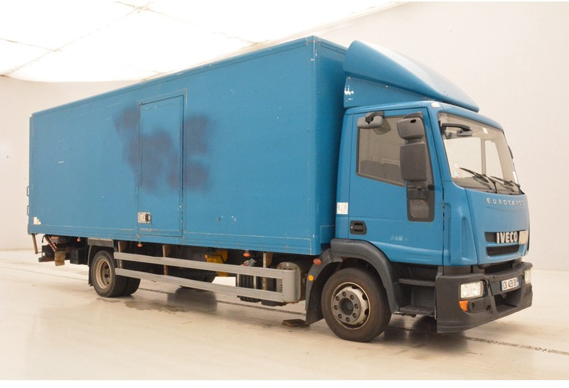 Iveco Eurocargo 120E18 - Box truck: picture 3