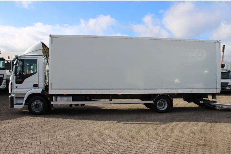 Box truck Iveco Eurocargo 120E25 + euro 6 + lift: picture 8