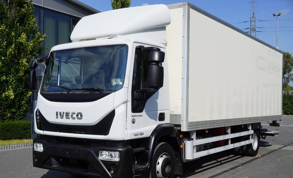 Iveco Eurocargo 140-190 Euro6 / Container 18 pallets  - Box truck: picture 1