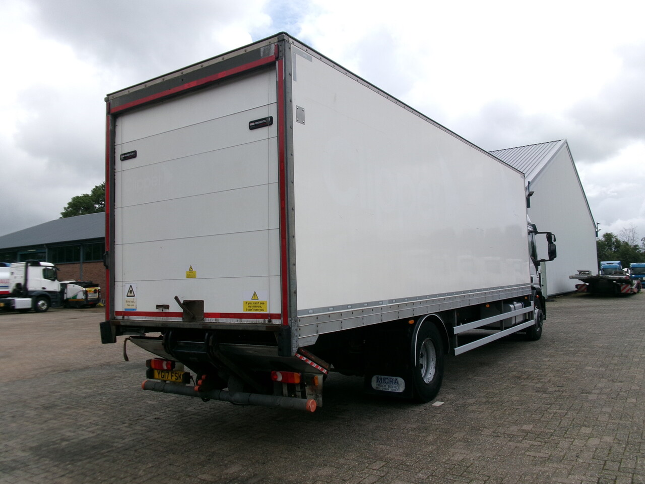 Iveco Eurocargo 180E25S RHD 4x2 Euro 6 Closed box - Box truck: picture 4
