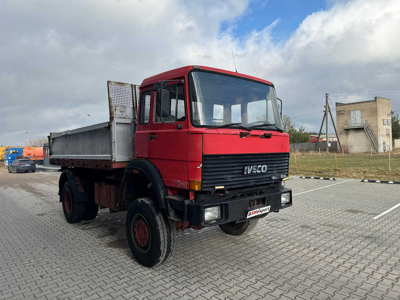 Iveco Magirus 190-32, 4x4, V10 - Tipper: picture 2