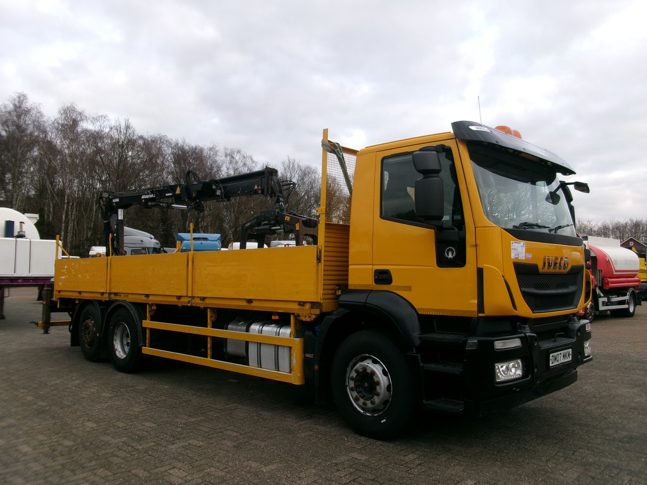 Iveco Stralis 310 6x2 Euro 6 + Atlas 105.2 crane - Dropside/ Flatbed truck, Crane truck: picture 2