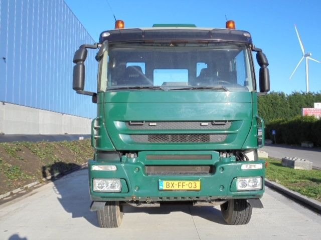 Iveco Stralis AD410T45-WSHS - Cab chassis truck: picture 2