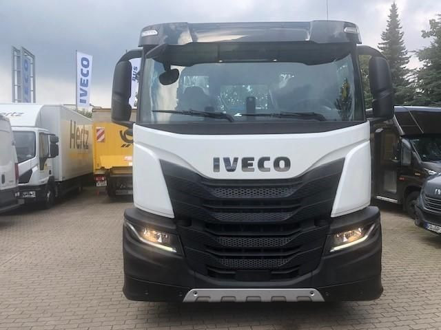 Iveco X-WAY AD200X40/P ON  Meiller Absetzkipper AK ...  - Skip loader truck: picture 2
