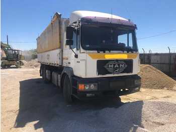 Dropside/ Flatbed truck MAN 26.403: picture 1