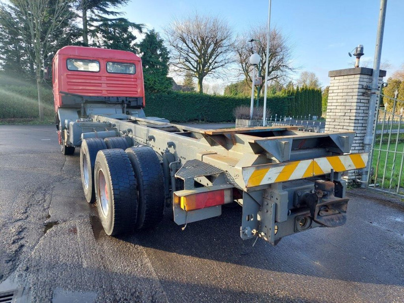 MAN 26.463 6X4 CHASSIS - Cab chassis truck: picture 4