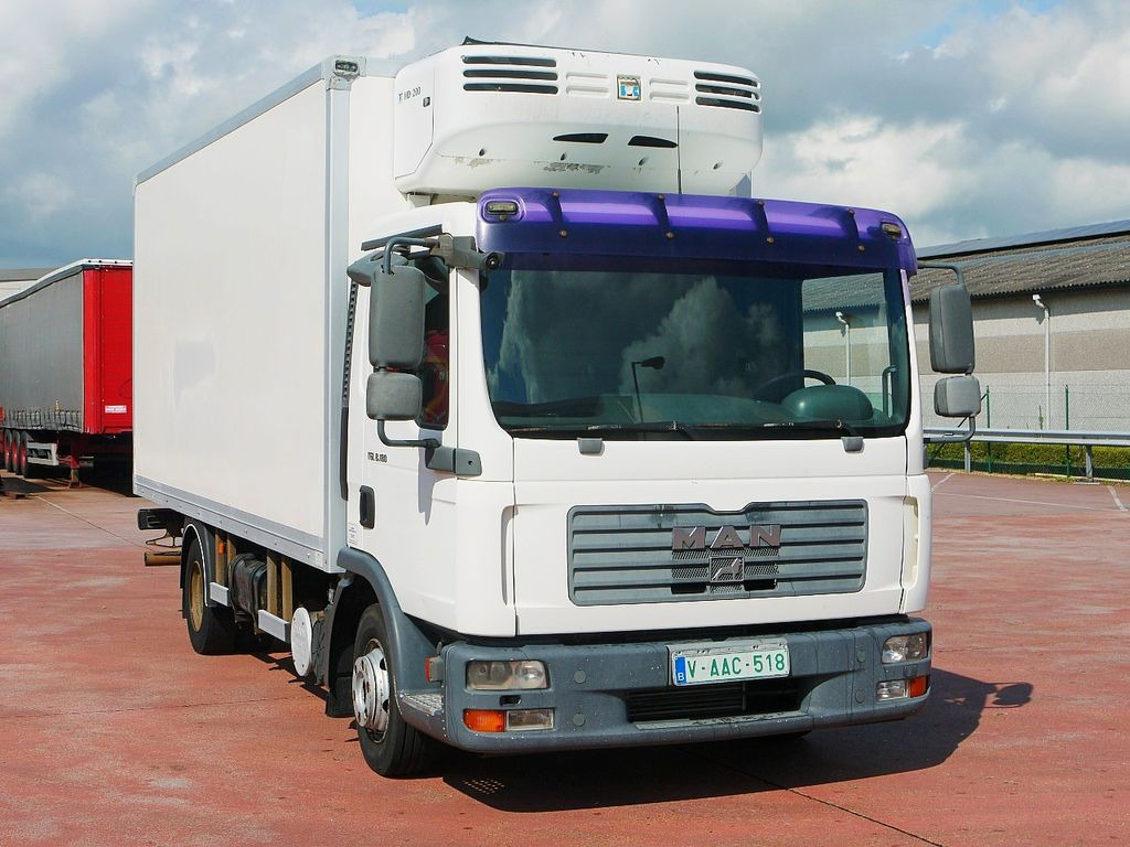 MAN 8.180 TGL KUHLKOFFER THERMOKING MD 200  - Refrigerator truck: picture 1