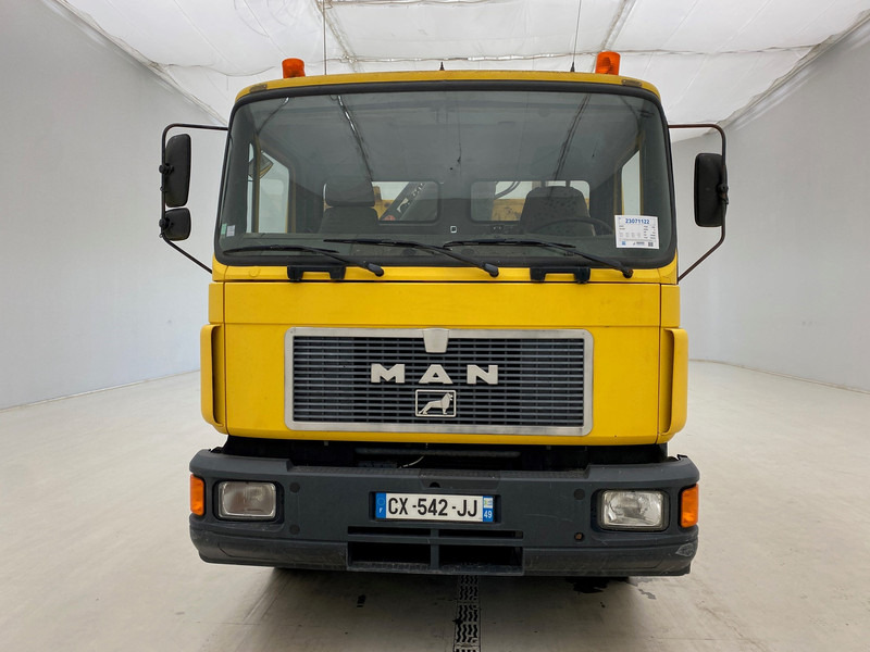 Tipper, Crane truck MAN F2000 19.322: picture 3