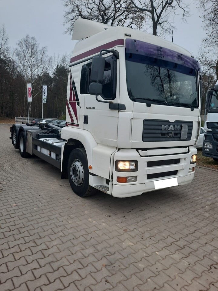 MAN TGA 26.430 - Cab chassis truck: picture 1