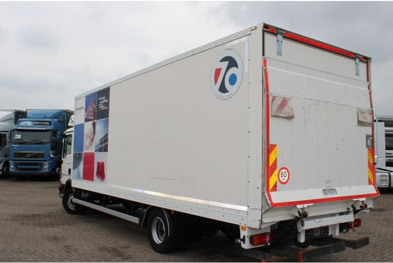 MAN TGL 12.220 + euro 6 + lift - Box truck: picture 5