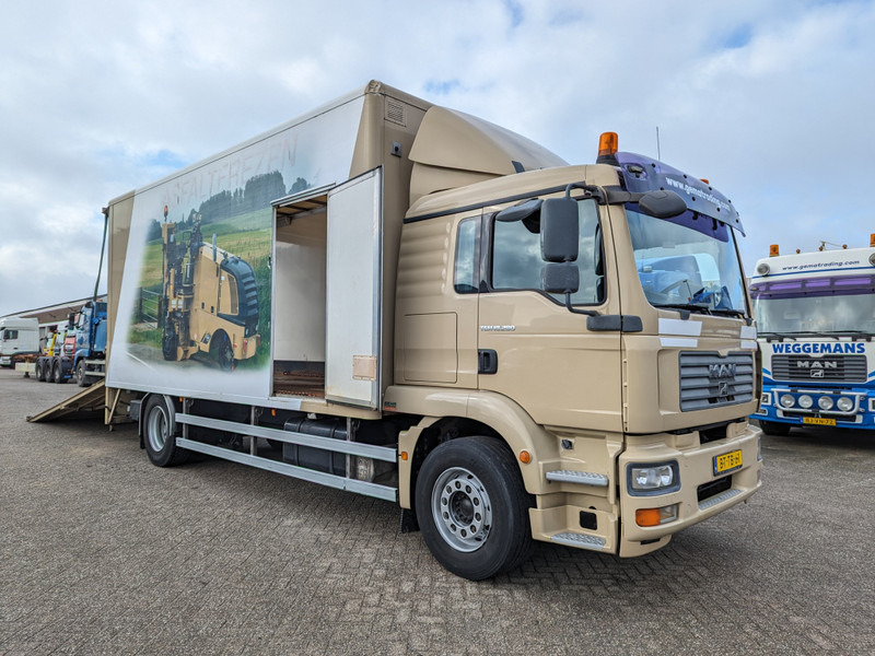 MAN TGM 18.240 4X2 BL Euro4 - SleepCab - MachineTransporter - Dhollandia Oprijramp 9T - Hydr. Steunpoten - 02/2025APK (V723) - Autotransporter truck: picture 3