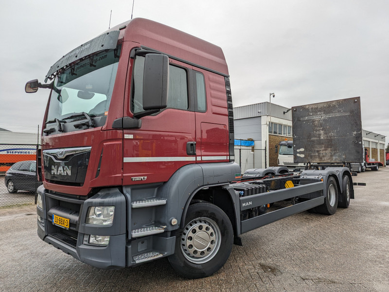MAN TGS 26.400 6x2/4 LX Euro6 - Chassis Cabine + Anteo Laadklep 3000KG - 06/2024APK (V706) - Cab chassis truck: picture 1