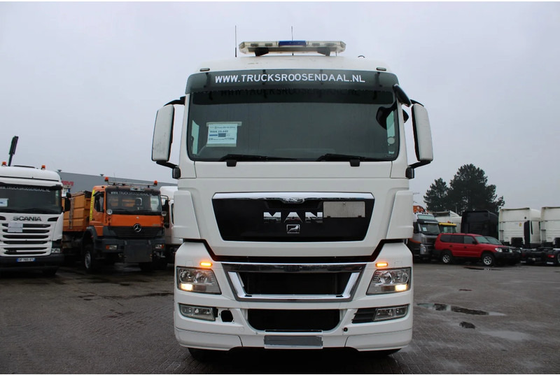 MAN TGX 26.440 + EURO 5 + Right Hand Drive - Dropside/ Flatbed truck: picture 2