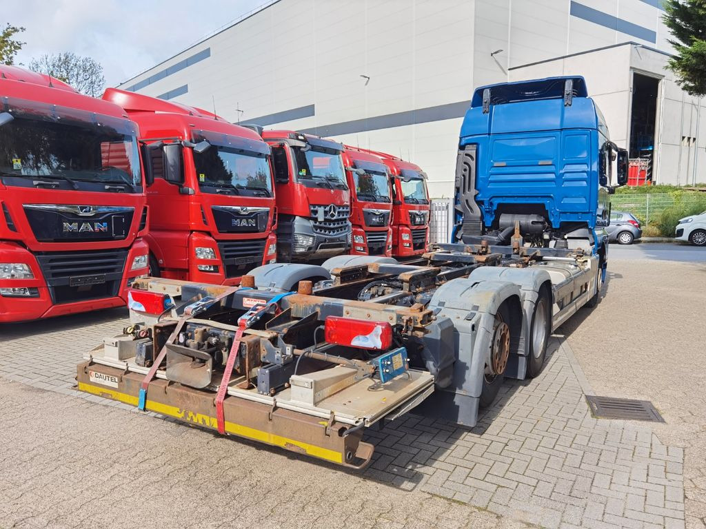 MAN TGX 26.440 XLX 6x2 BDF, Eur6, Retarder, LBW, L/L  - Container transporter/ Swap body truck: picture 4