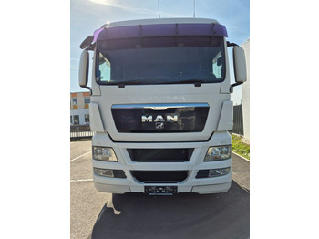 MAN TGX 26.480 6x2-2 BL 4800mm  - Cab chassis truck: picture 2