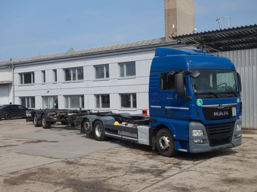 MAN TGX 500 6x2 + Krone  - Container transporter/ Swap body truck: picture 2