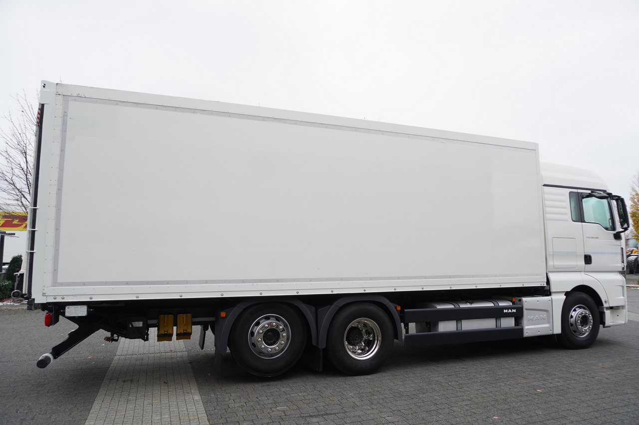 Isothermal truck Man TGX 26.460 6×2 E6 / IZOTERMA 19 pallets / Tail lift: picture 11