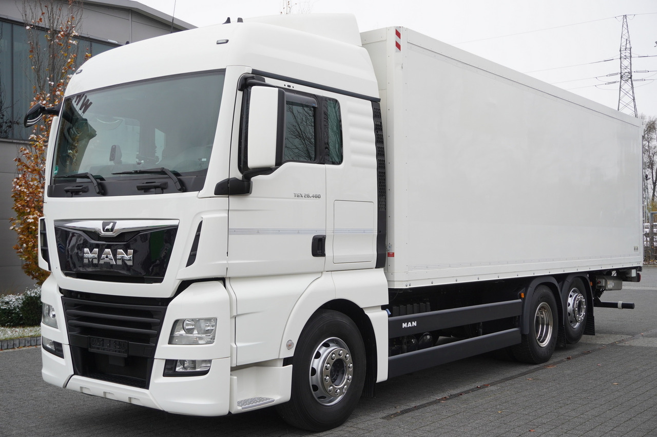 Man TGX 26.460 6×2 E6 / IZOTERMA 19 pallets / Tail lift - Isothermal truck: picture 1