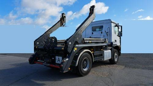 Mercedes 2035 - Skip loader truck: picture 2