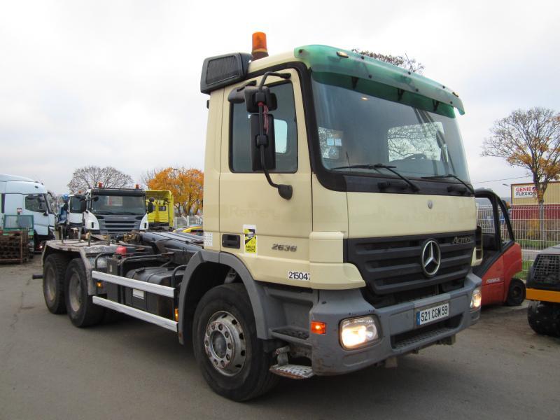 Mercedes Actros 2636 - Hook lift truck: picture 1