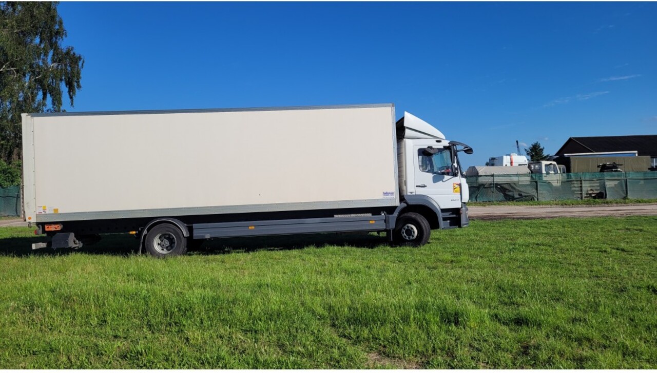 Mercedes Atego 1624 4X2 Euro 6 Closed Box Loading lift 6 Cyl - Box truck: picture 5